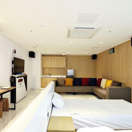Biennale Hotel Gwangju Metropolitan City Εξωτερικό φωτογραφία